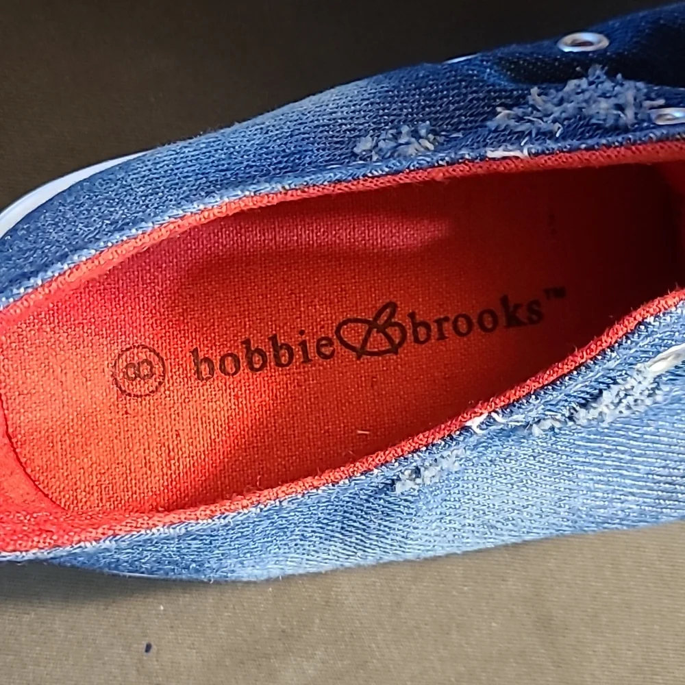 Women's Bobbie & Brooks blue and red Sneakers size 8 - Picture 5 of 8